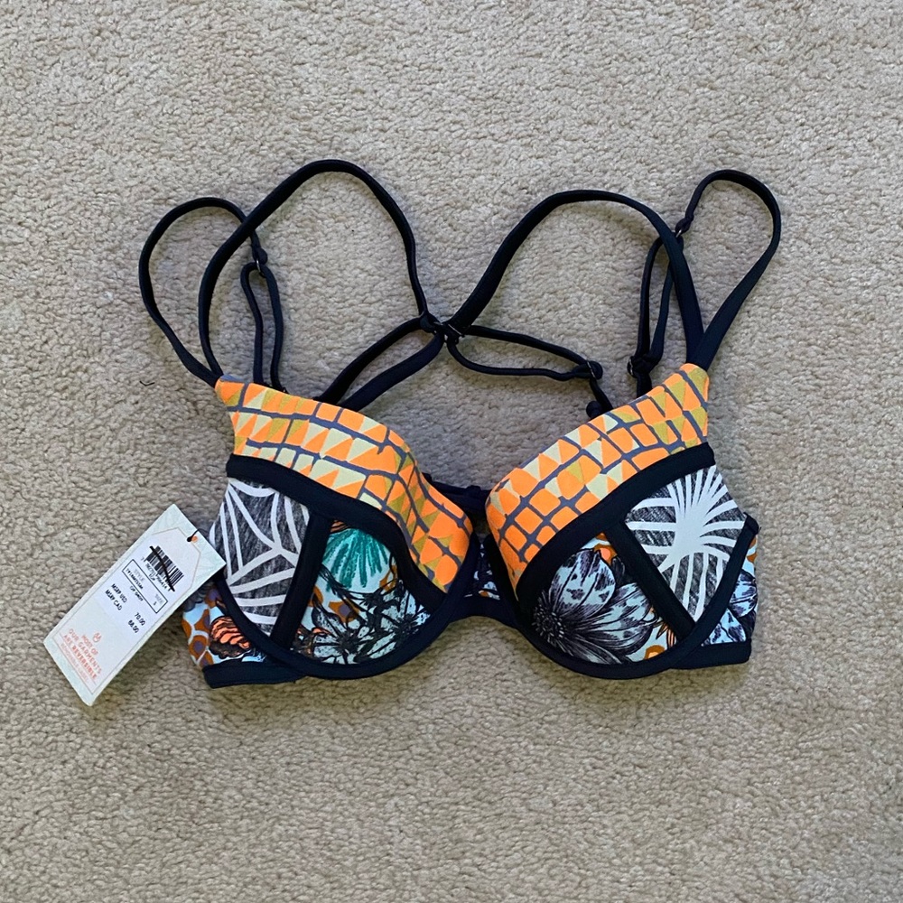 maaji small cup swim top